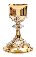 Calice de messe orné de rubis