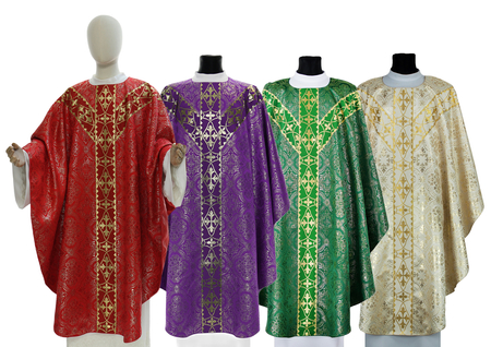 Set de 4 chasubles semi-gothiques SET-GY102-14